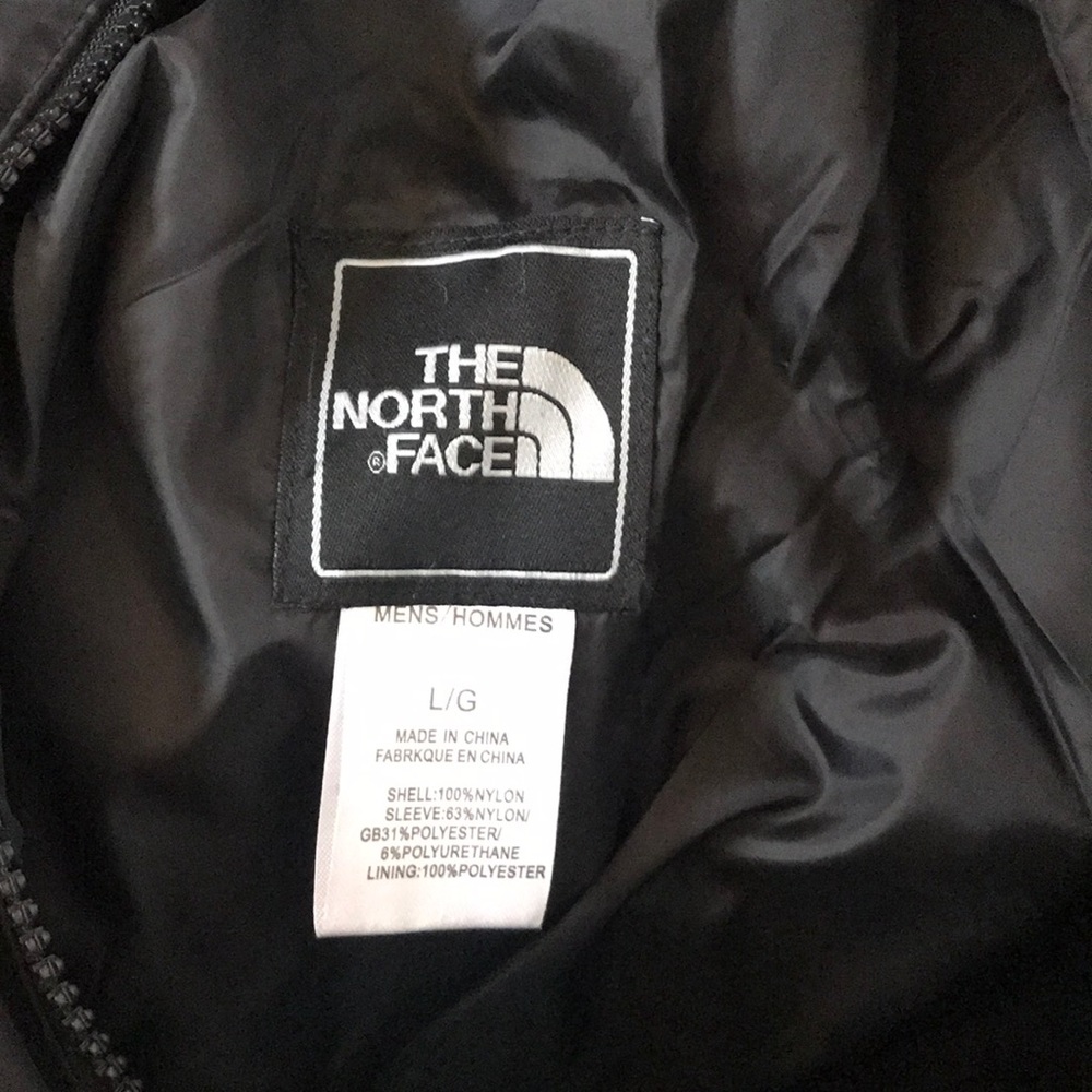 Men’s North Face Jacket (new with tags)